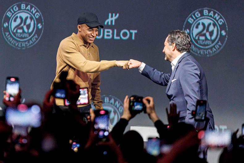 Mbappe among three Real Madrid players fined for 'indecent conduct' Mbappe among three Real Madrid players fined for 'indecent conduct'