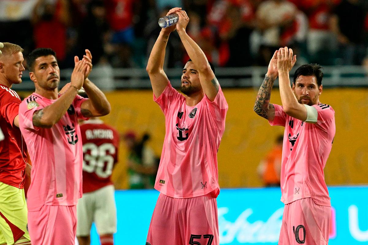 Messi denied late winner in Club World Cup opener Messi denied late winner in Club World Cup opener