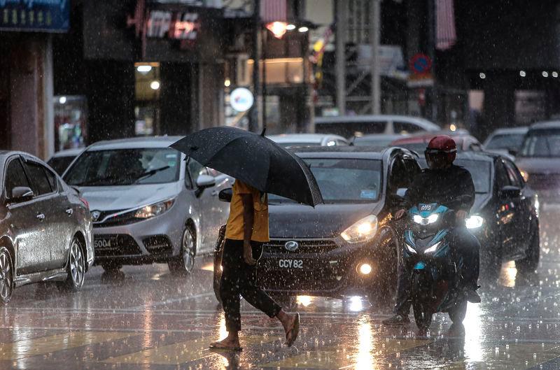 MetMalaysia issues thunderstorm, heavy rain warning for nine states MetMalaysia issues thunderstorm, heavy rain warning for nine states