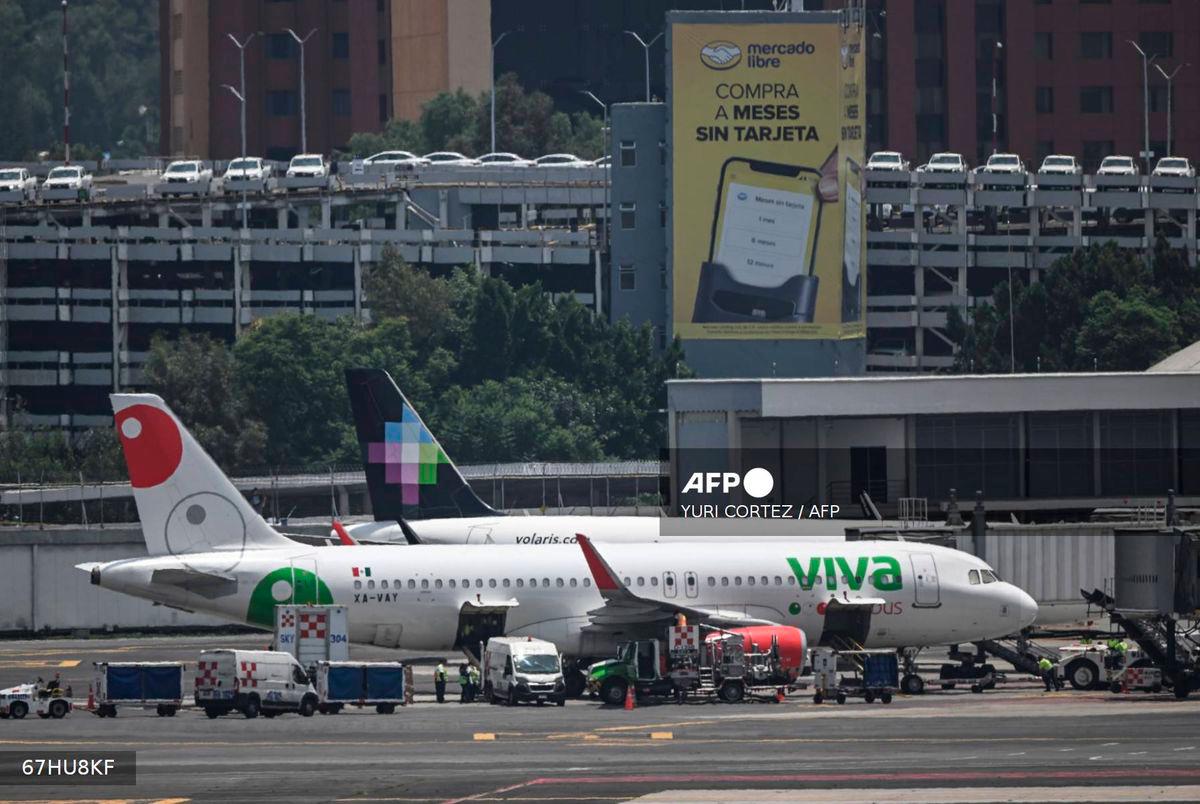 Mexico City airport halts flights amid severe flooding Mexico City airport halts flights amid severe flooding