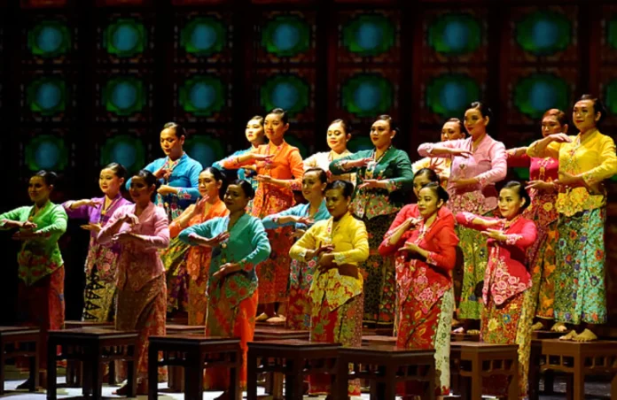 Ministry_to_review_Baba_Nyonya__Chetti_as_national_unity_icons Ministry to review Baba Nyonya, Chetti as national unity icons