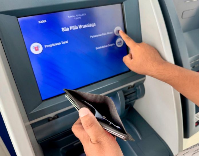 M’sia’s wage policy falling behind economic realities M’sia’s wage policy falling behind economic realities