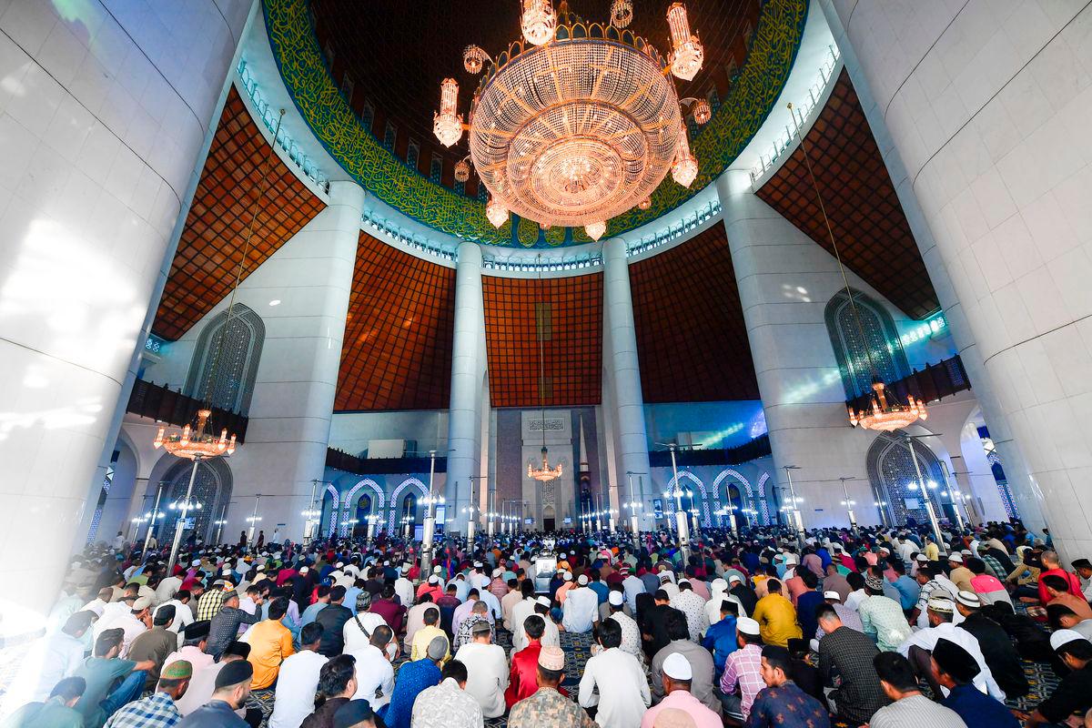 Muslims urged to reflect on true meaning of Aidiladha Muslims urged to reflect on true meaning of Aidiladha
