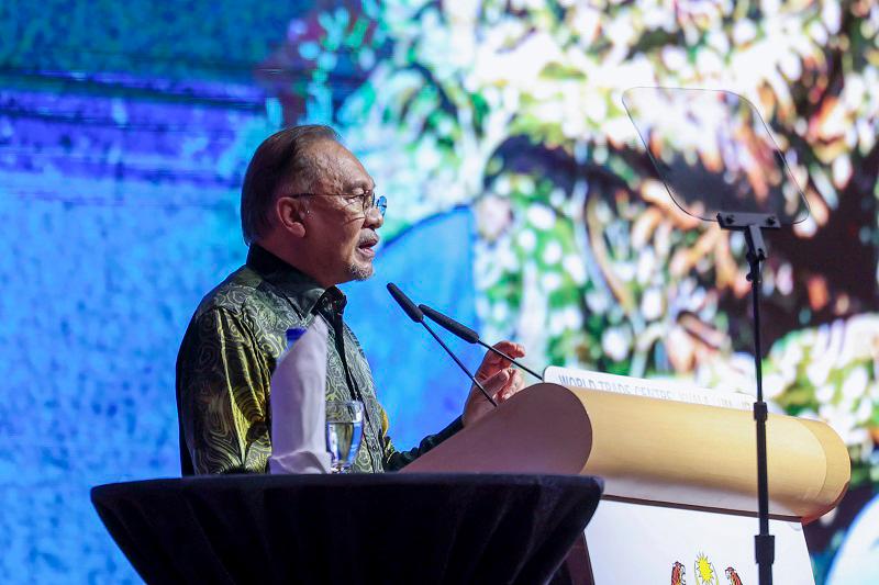 Muslims urged to take a lesson from Israk and Mikraj journey - PM Anwar