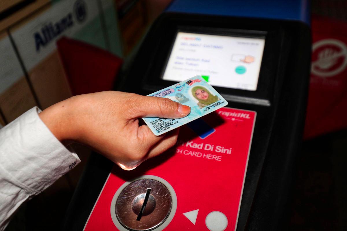MyKad revolutionises Malaysia’s digital identity and daily transactions