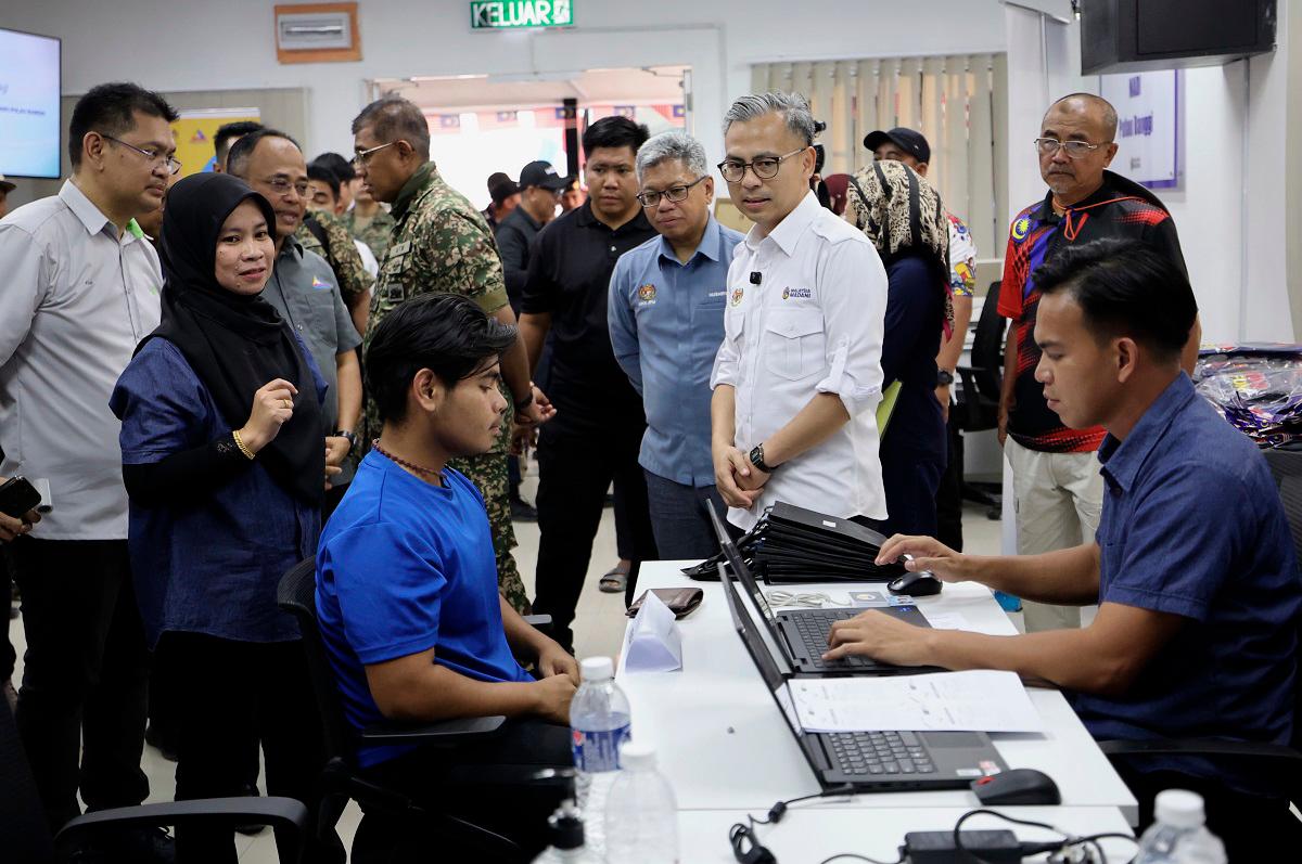 NADI Pulau Banggi boosts rural internet access and digital skills NADI Pulau Banggi boosts rural internet access and digital skills