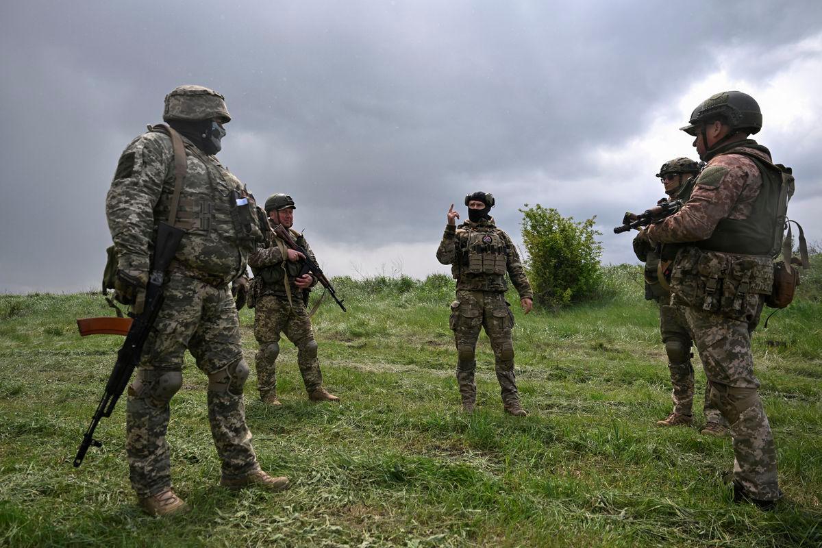NATO chief 'cautiously optimistic' for Ukraine peace breakthrough NATO chief 'cautiously optimistic' for Ukraine peace breakthrough