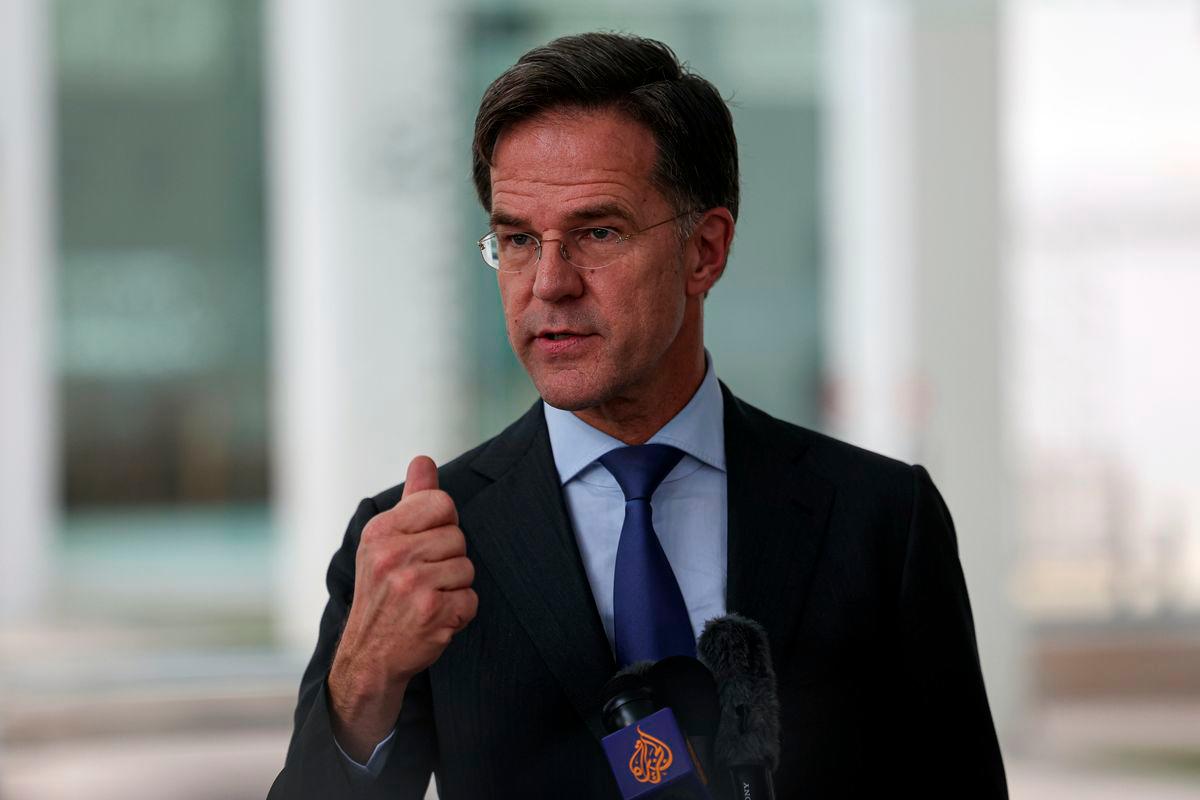 NATO chief to urge 400-percent rise in alliance's air defence NATO chief to urge 400-percent rise in alliance's air defence