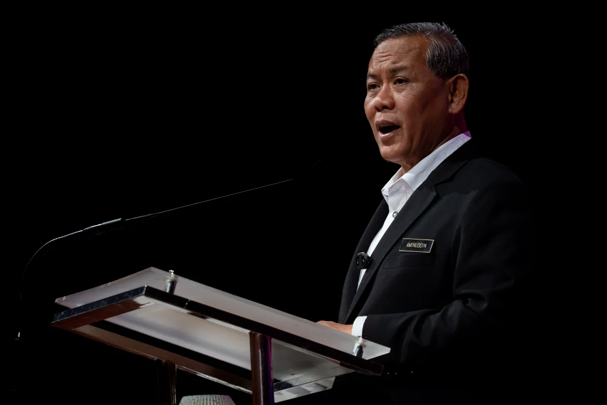 Ten Negeri Sembilan boarding schools get CCTV for student safety