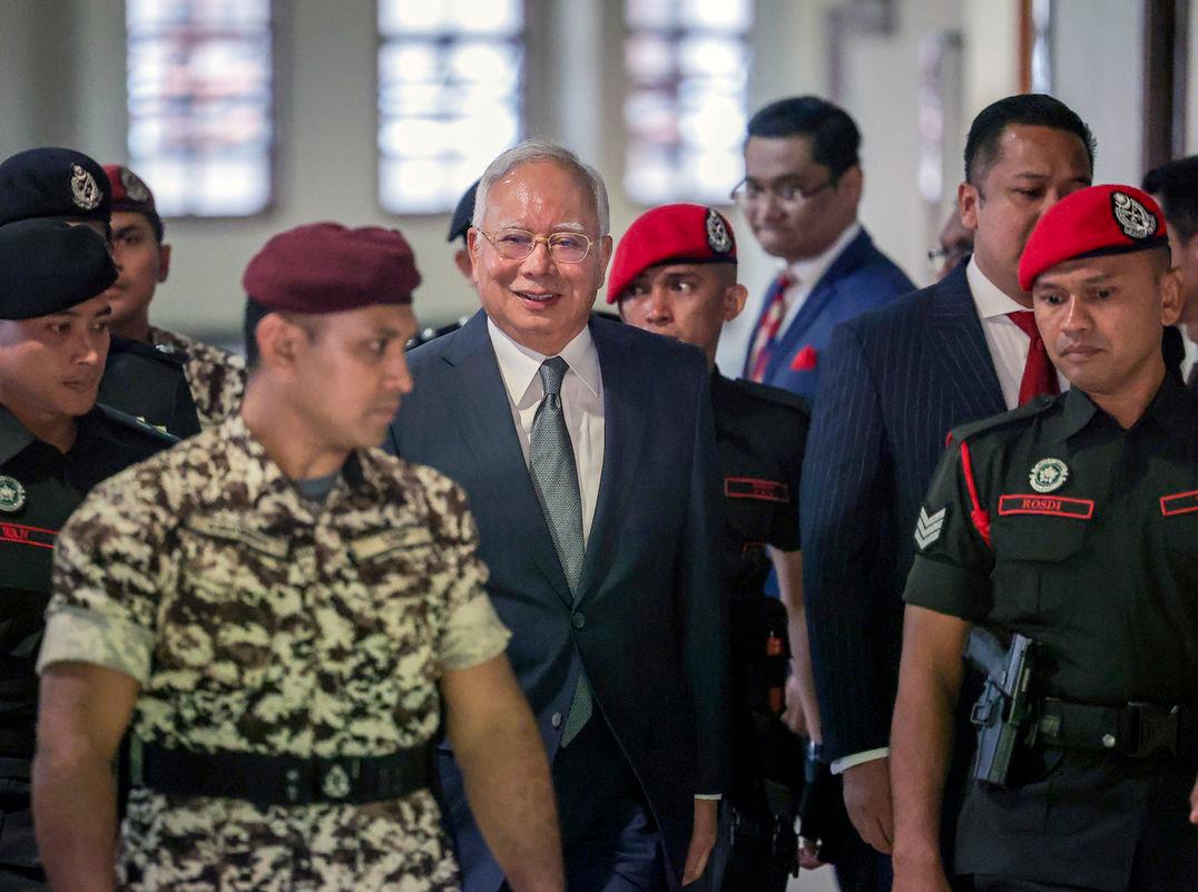 Najib misused RM42 million from SRC International, court told Najib misused RM42 million from SRC International, court told