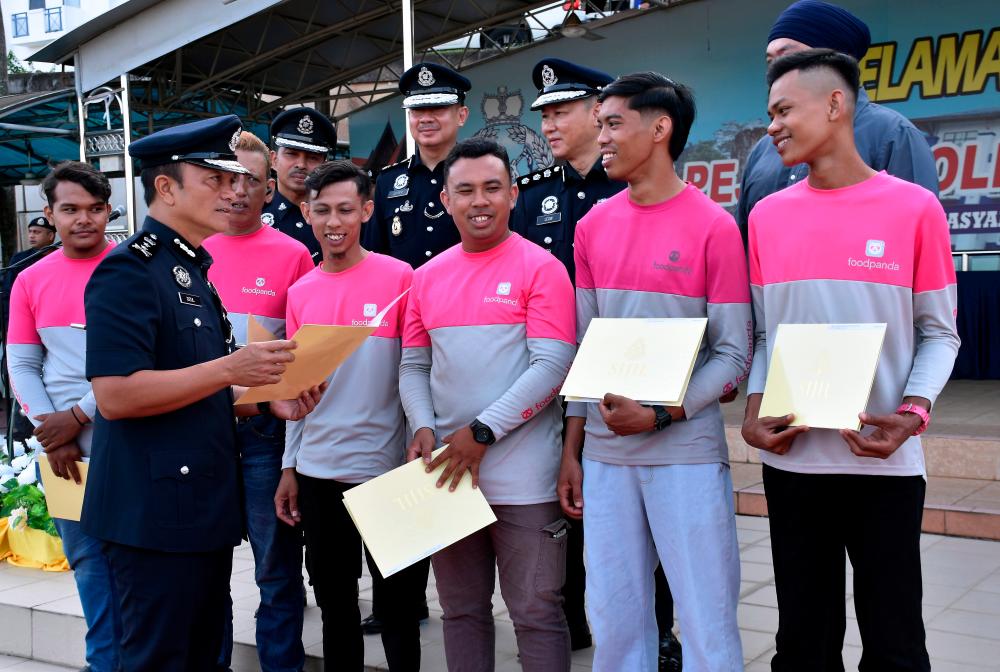 Nekad bantu polis cekup suspek kes ragut demi nama baik penghantar makanan