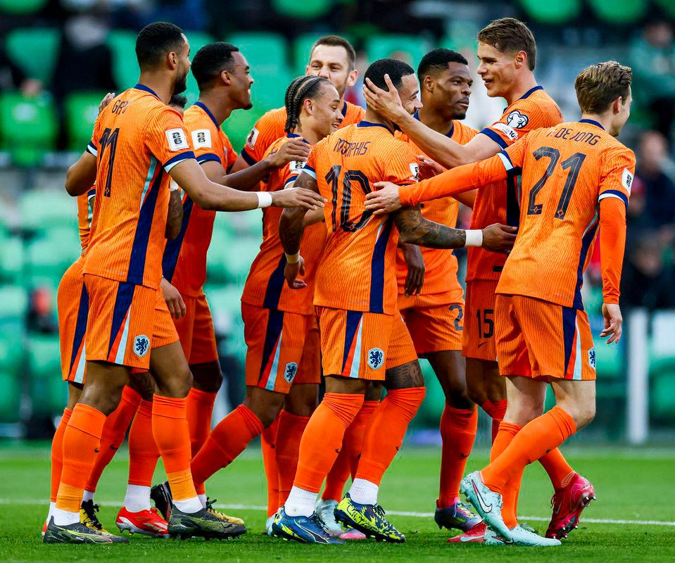 Netherlands thrash Malta, Poland stumble in World Cup qualifying