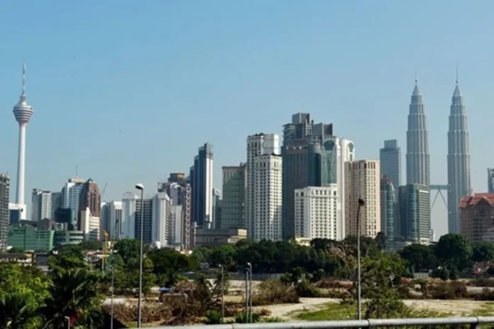 _Neutrality_stand_under_pressure_