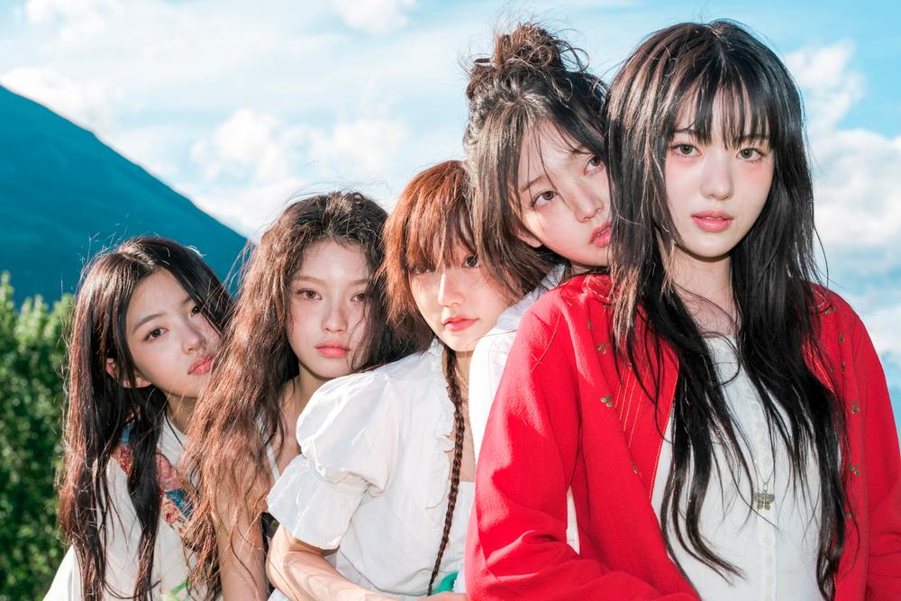 New K-pop group KiiiKiii debuts with pre-release track 'I Do Me' New K-pop group KiiiKiii debuts with pre-release track 'I Do Me'