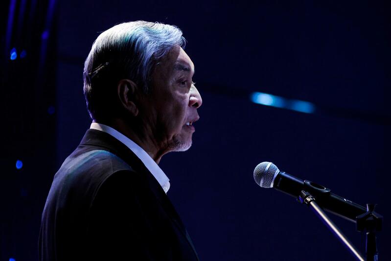 New ideas for people's benefit generated at retreat - Ahmad Zahid