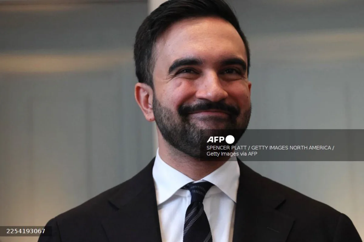 New_York_s_first_Muslim_mayor_sworn_in_under_Trump_shadow New York's first Muslim mayor sworn in under Trump shadow
