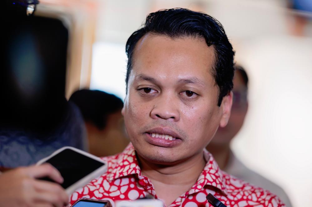 Nik Nazmi accepts PKR divisional election results Nik Nazmi accepts PKR divisional election results