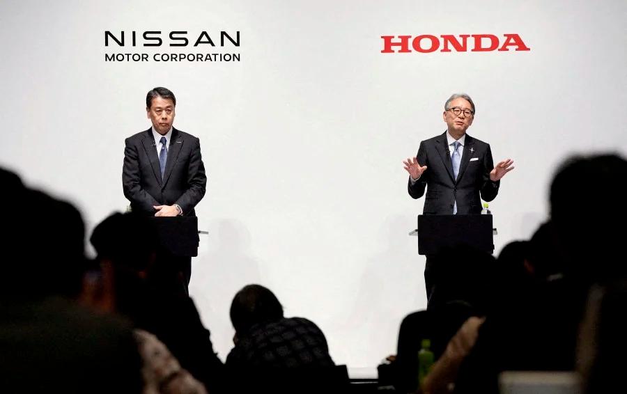 Nissan and Honda may call off merger talks, Asahi newspaper says Nissan and Honda may call off merger talks, Asahi newspaper says
