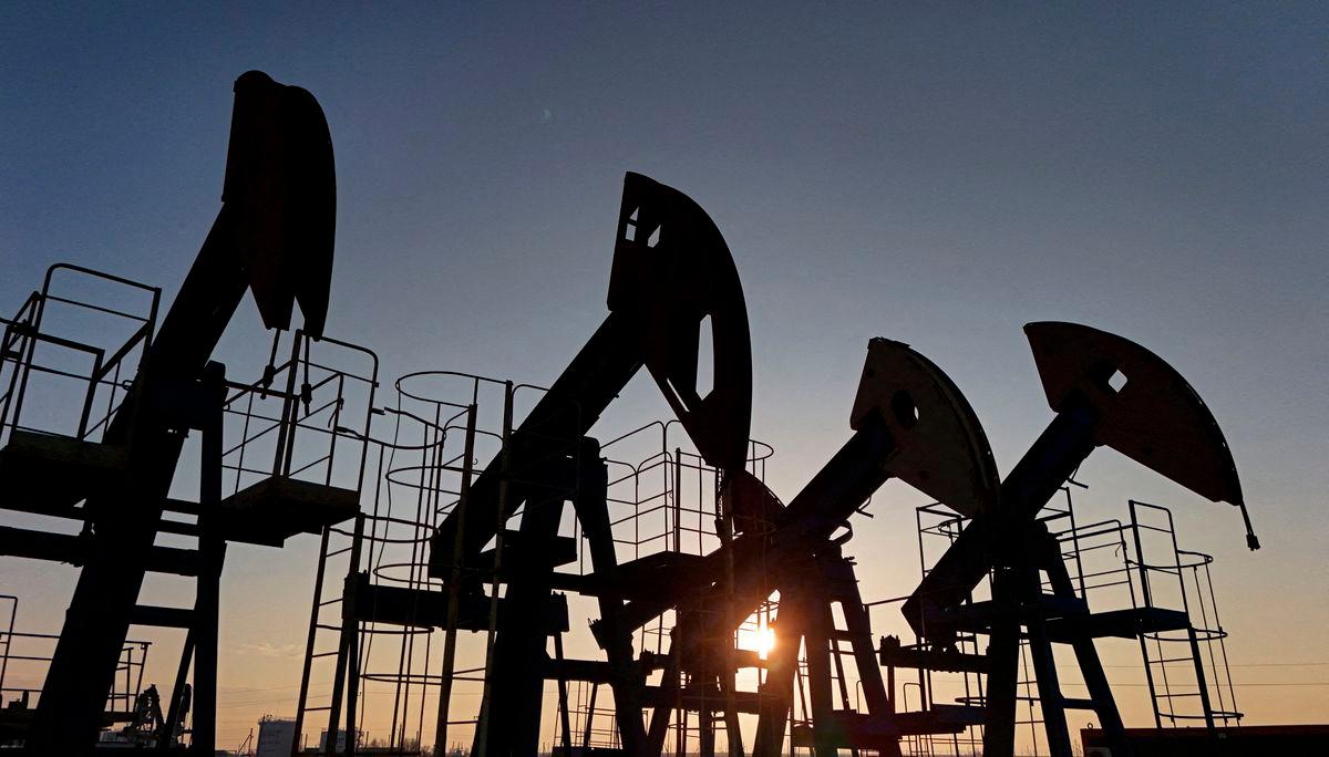 Oil prices keep climbing as Iran-Israel conflict enters sixth day Oil prices keep climbing as Iran-Israel conflict enters sixth day