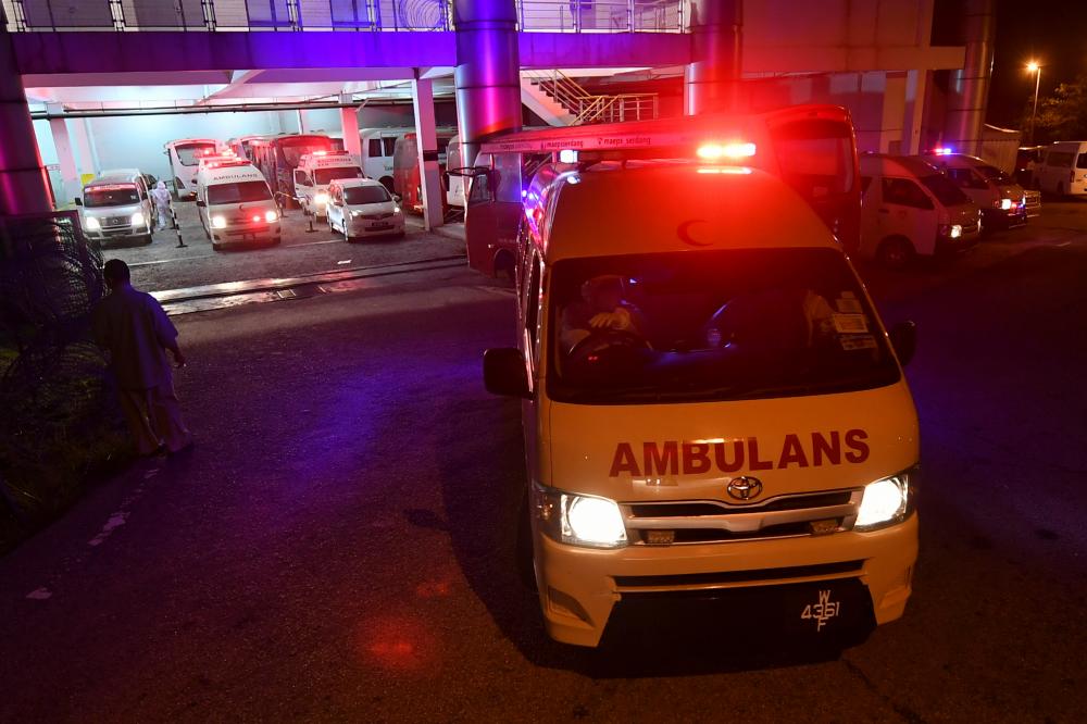 One dead, four injured after trespassing on KTMB railway tracks