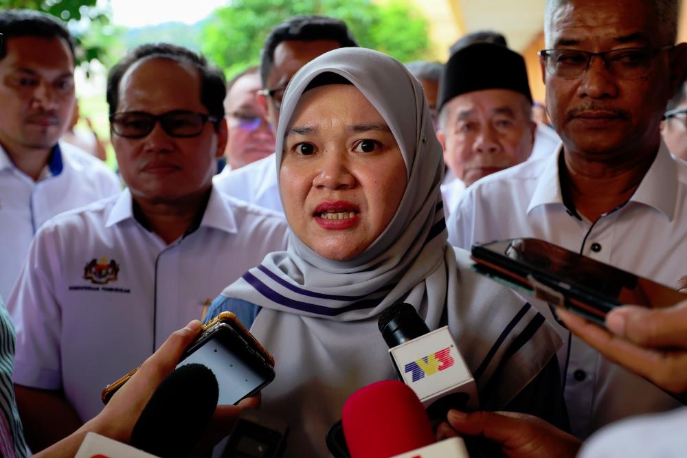 Only principals, designated teachers allowed to cane students: Fadhlina