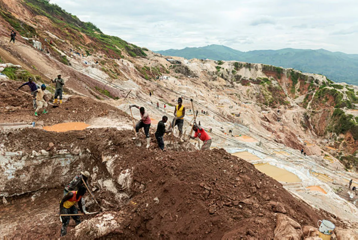 Over 200 killed in Congo coltan mine collapse, rebel group controls site