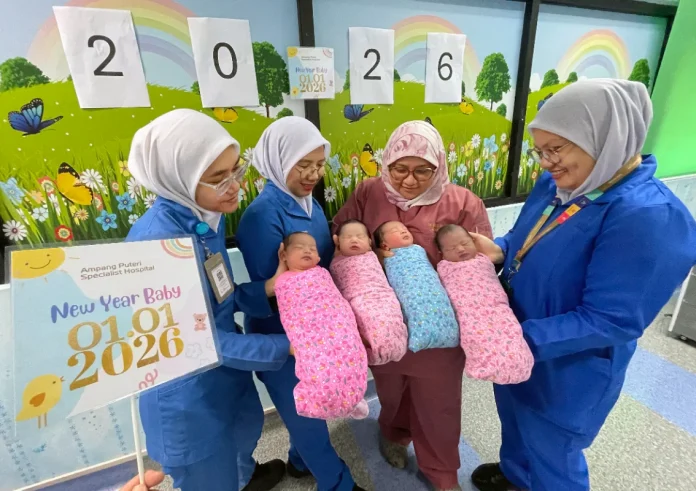 Stork delivers early babies