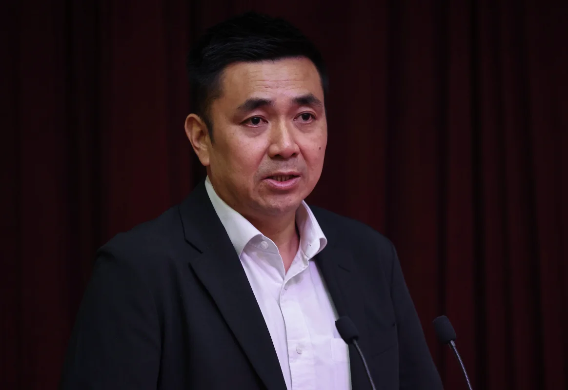 Litter offenders in Penang to face community service from July 1 Litter offenders in Penang to face community service from July 1