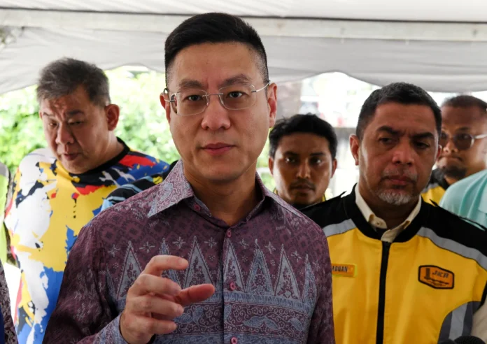 Penang taxi drivers and school bus operators to get RM600 aid from March