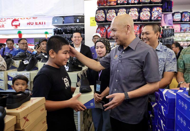 PJRM 'Back to School' offers affordable school supplies at 174 locations nationwide 