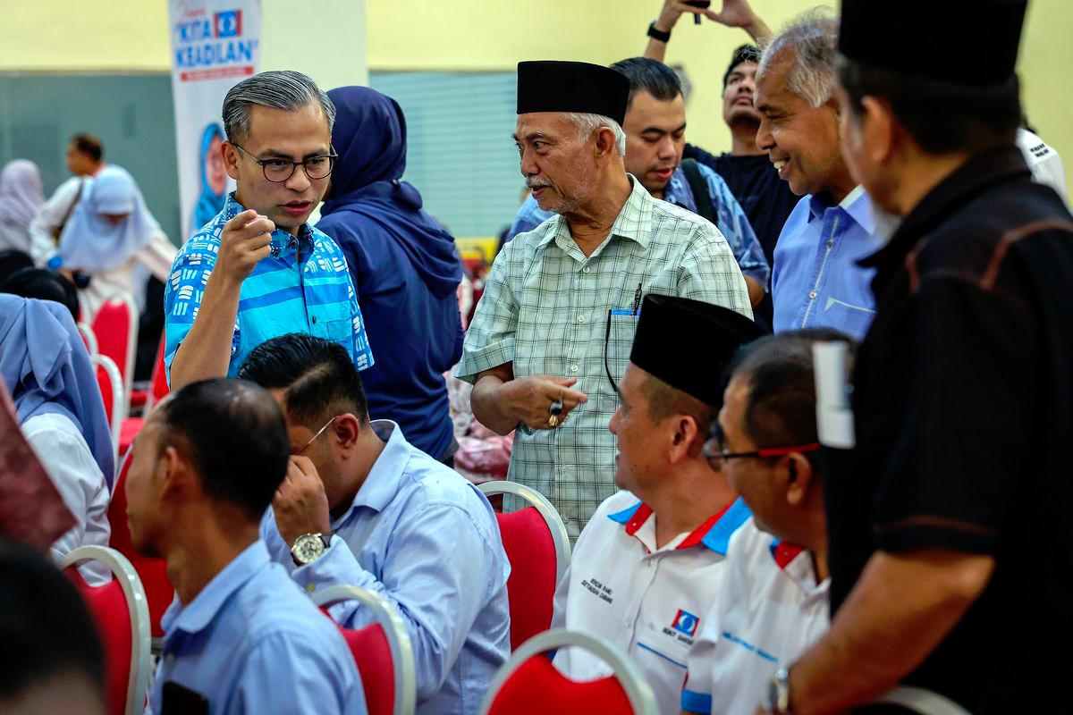 PKR may act against division committee members threatening to resign - Fahmi PKR may act against division committee members threatening to resign - Fahmi