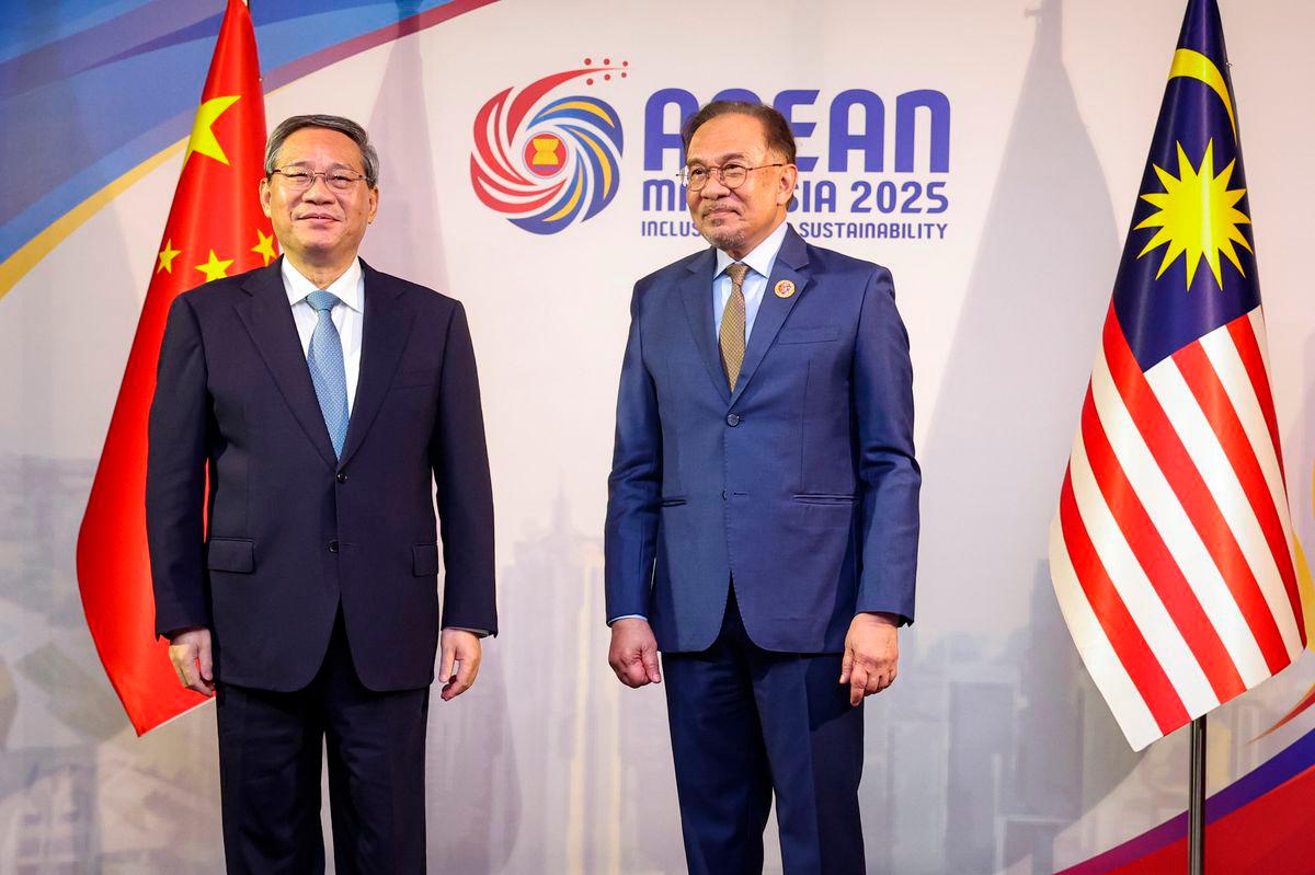 PM Anwar, Premier Li agree to enhance strategic cooperation through ASEAN-GCC-China Summit PM Anwar, Premier Li agree to enhance strategic cooperation through ASEAN-GCC-China Summit