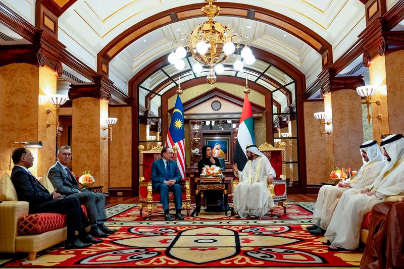 PM Anwar meets Emirati counterpart in Dubai