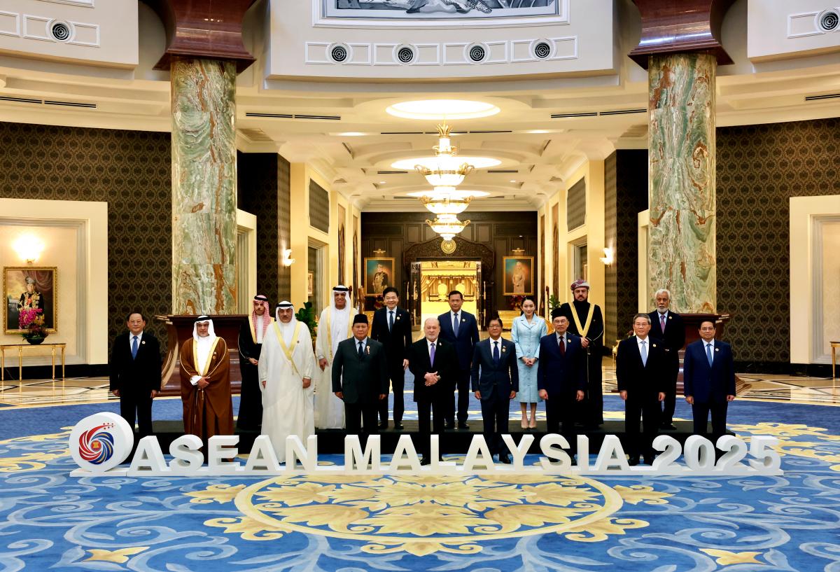 PM Anwar thanks King for elevating Malaysia’s diplomacy at ASEAN Royal Luncheon PM Anwar thanks King for elevating Malaysia’s diplomacy at ASEAN Royal Luncheon