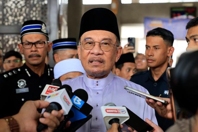 PM Anwar urges amicable resolution to temple relocation issue