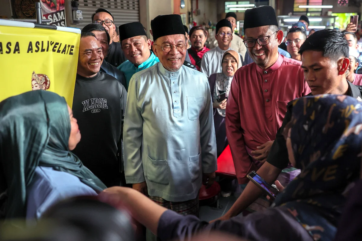 PM arah ganti segera titi gantung runtuh di Kuala Krai