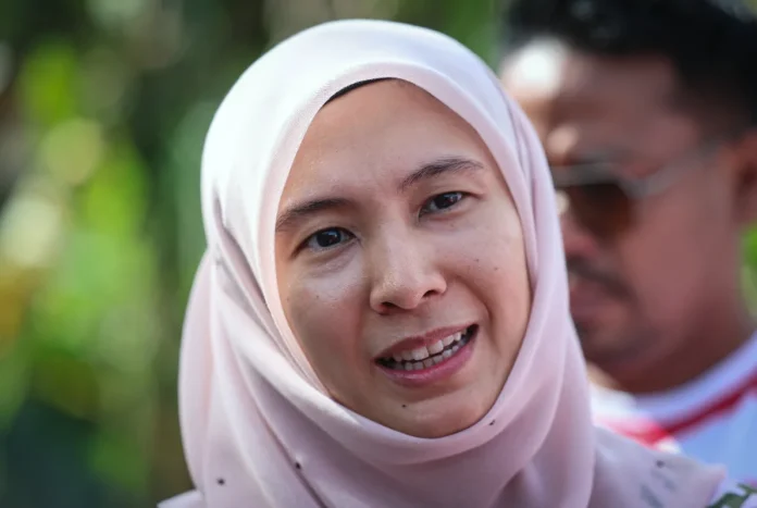 Malaysian education blueprint success hinges on thorough implementation Malaysian education blueprint success hinges on thorough implementation