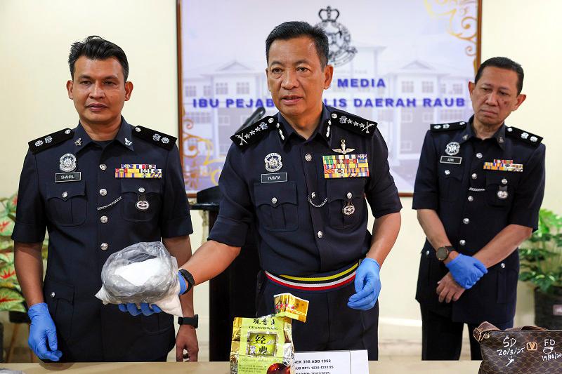 Pahang drug pipeline severed with car park ambush Pahang drug pipeline severed with car park ambush