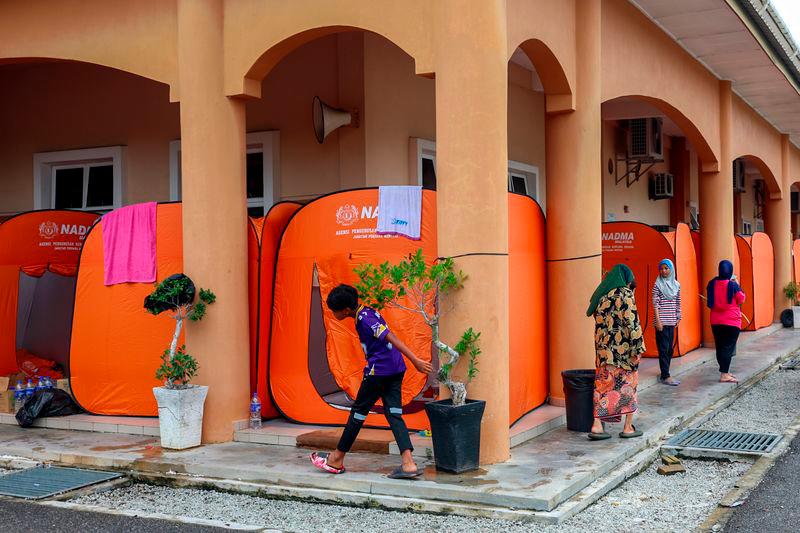 Pahang recovers from floods, number of victims in Sabah rises Pahang recovers from floods, number of victims in Sabah rises