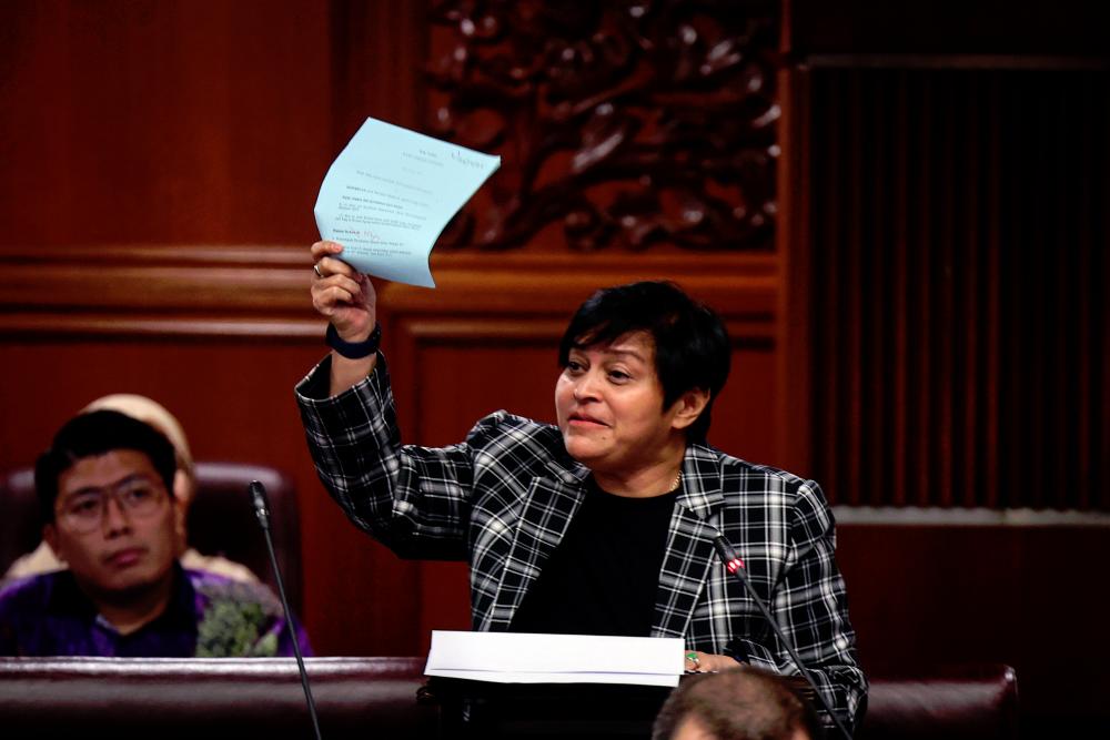 Passage of Parliamentary Services Bill marks historic milestone – Azalina 