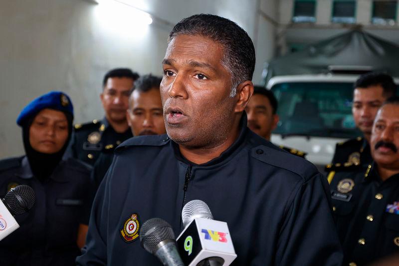 Penang KPDN seizes 27,000 litres of smuggled diesel, arrests four Penang KPDN seizes 27,000 litres of smuggled diesel, arrests four