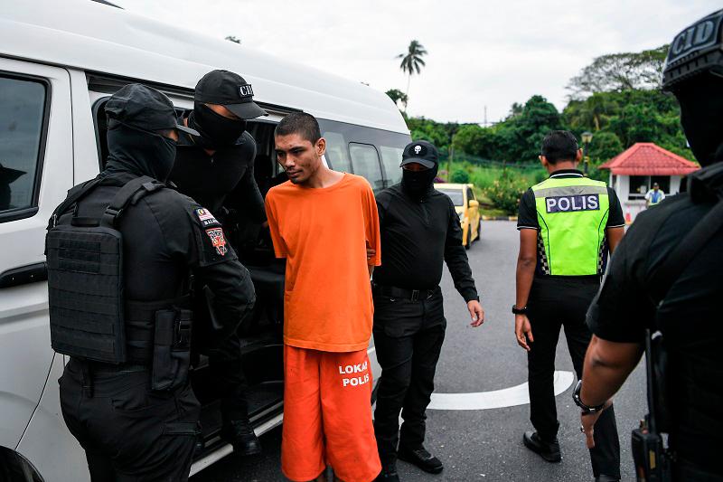 Penganggur bakar lima motosikal dipenjara 12 tahun Penganggur bakar lima motosikal dipenjara 12 tahun