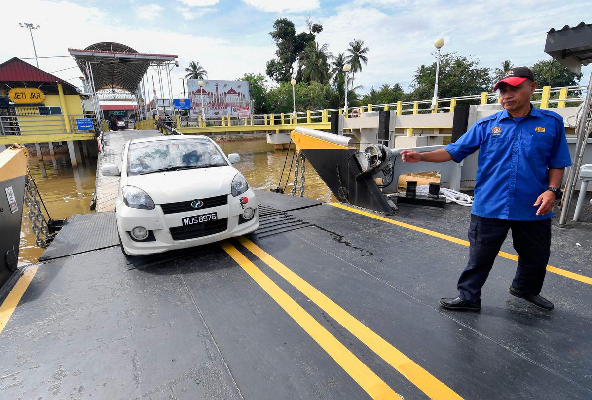 Pengkalan Kubor ICQS ferry service suspended for 3 days