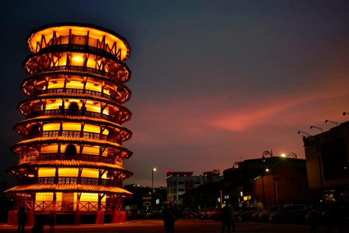 Perak stuns nation, beats KL &amp; Penang in English proficiency rankings