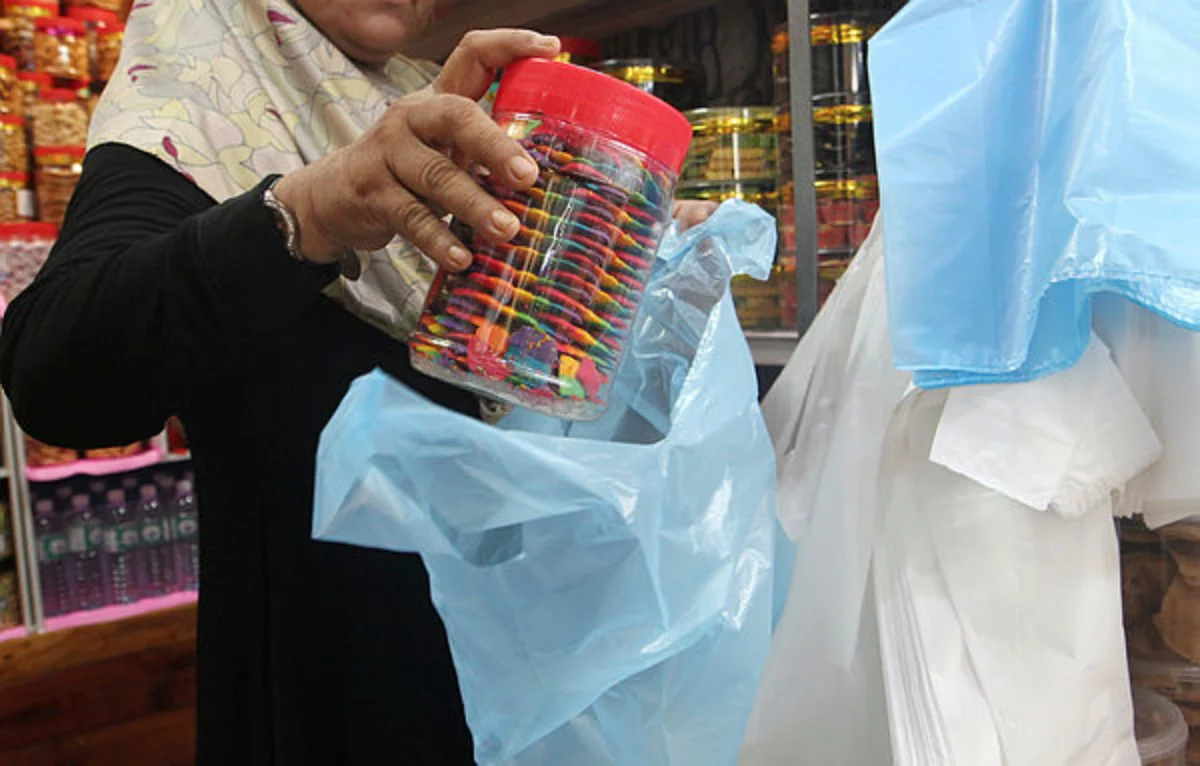 Perak_bans_single-use_plastic_bag_sales_from_March_1 Perak bans single-use plastic bag sales from March 1