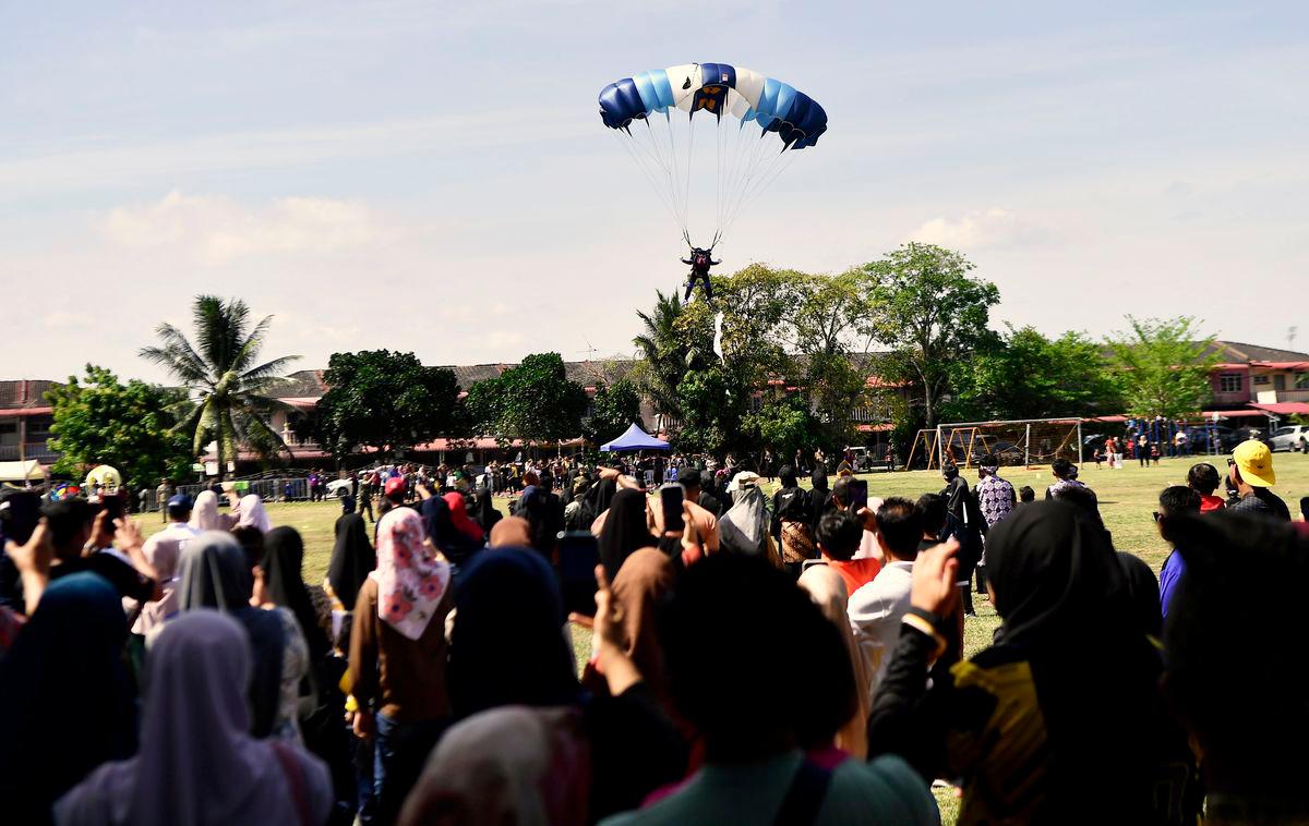 Perak’s ‘Kita MADANI X’ carnival brings gov’t services, info closer to the people