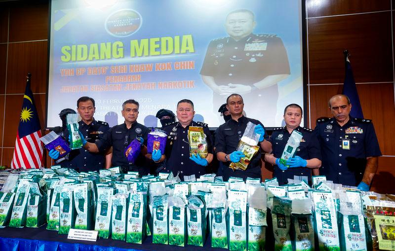 Police bust two drug syndicates, seize over RM12 million worth of drugs Police bust two drug syndicates, seize over RM12 million worth of drugs
