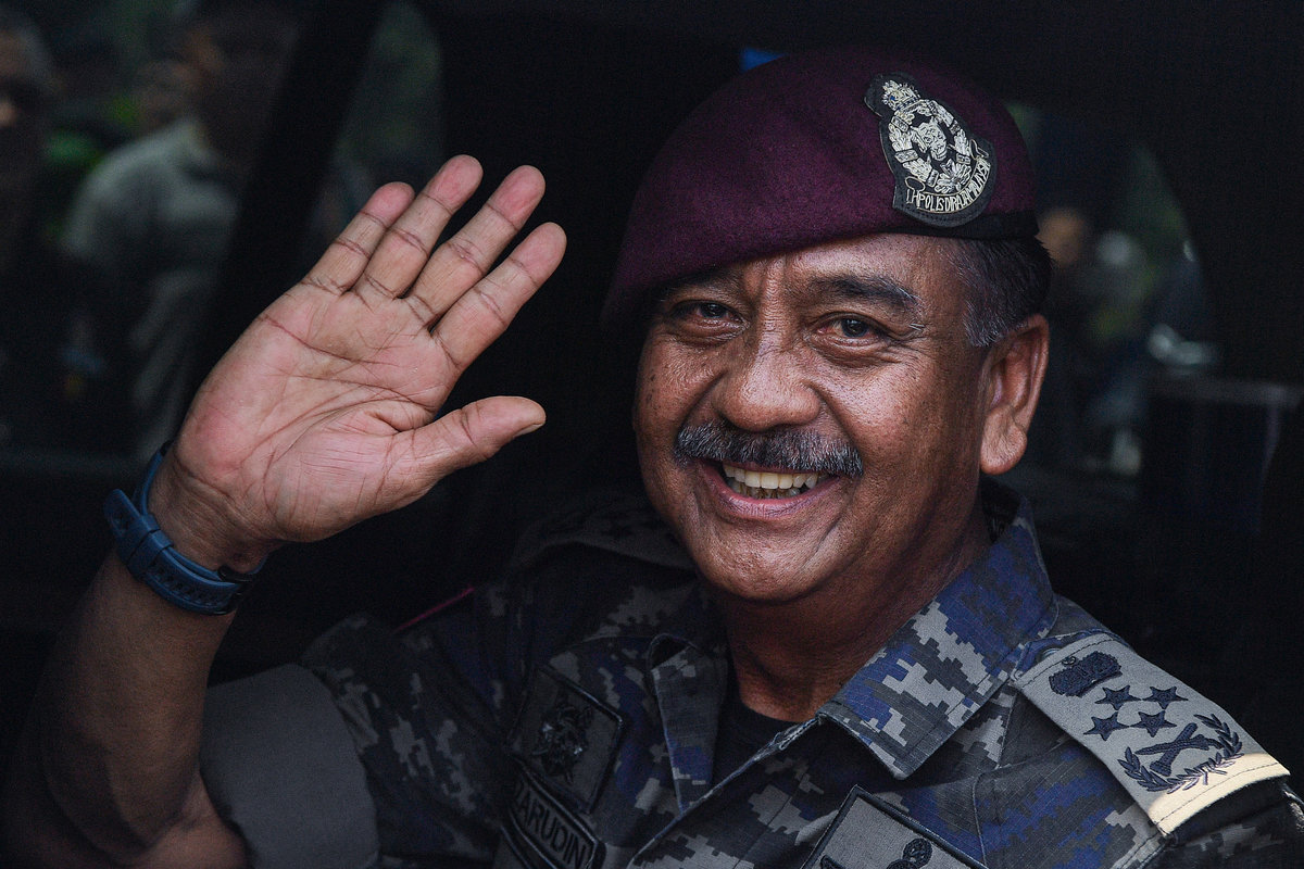 Police chief Razarudin Husain to step down on June 22