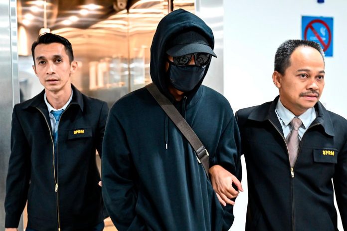 Police inspector charged with receiving RM23,000 bribe