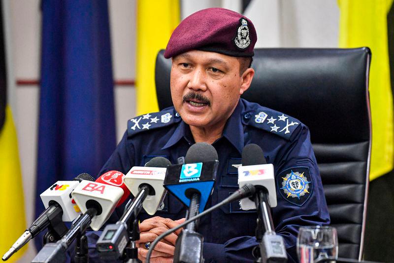 Police seize over RM200,000 worth of crude palm oil, diesel in Rasah raid